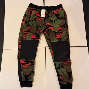Staple Pigeon Camo Jogger sweat  Pants